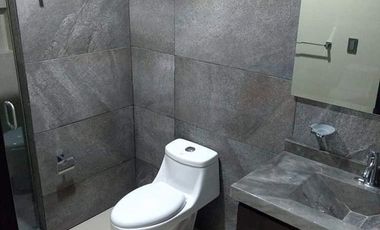 VENTA DE CASA EN PORTÓN DE SANTA CLARA