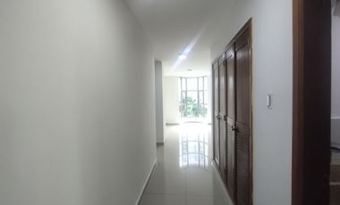 Apartamento en arriendo en Alto Prado.