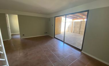 Estupenda casa en Linderos-Buin