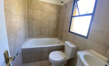 Estupenda casa en Linderos-Buin