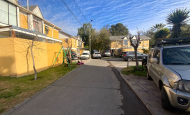 Estupenda casa en Linderos-Buin