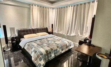 3BR Corner Unit for Sale in Edades Tower with Rental Income