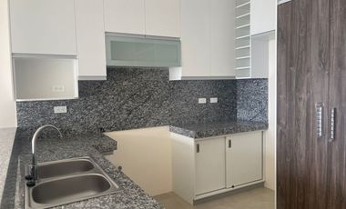 Vía a la costa, Se Alquila Hermoso Departamento de 2 dormitorios con Hermosa Vista