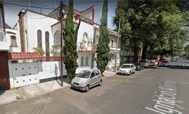 VENDO CASA TIPO COLONIAL EN AZCAPOTZALCO