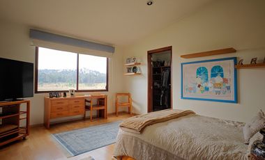 Casa en Renta en Zinacantepec, Valle de Zamarrero,  con vista al lago, amueblada.
