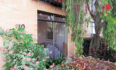 Casa en venta en Cajica - Conjunto Cerrado - Sector el Misterio