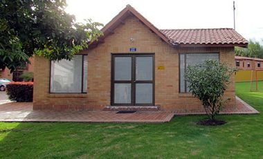 Casa en venta en Cajica - Conjunto Cerrado - Sector el Misterio