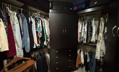 Via a la Costa, Alquilo Departamento de 4 Dormitorios