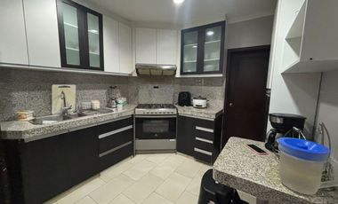 Via a la Costa, Alquilo Departamento de 4 Dormitorios