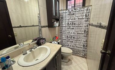 Via a la Costa, Alquilo Departamento de 4 Dormitorios