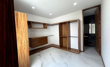 CASA EN PUERTA LAS LOMAS EN VENTA DE LUJO, ZONA DORADA ZAPOPAN PUERTA DE HIERRO