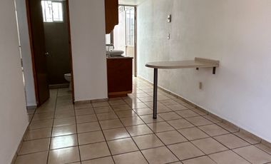 CASA OPORTUNIDAD DE INVERSIÓN SOBRE AVENIDA