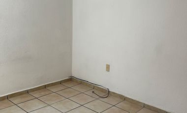 CASA OPORTUNIDAD DE INVERSIÓN SOBRE AVENIDA