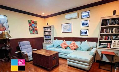 For Sale Mediterranean House with Swimming Pool in North Town Subdivision