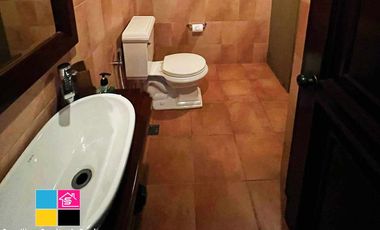 For Sale Mediterranean House with Swimming Pool in North Town Subdivision