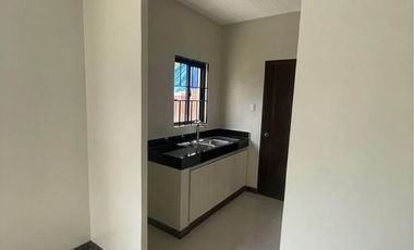 2-Storey House w/ 4-Bedroom for Rent in Molino-3, Bacoor, Cavite