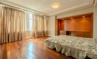 UNOBSTRUCTED 3BR UNIT + 3 PARKING SLOTS IN ONE ROXAS TRIANGLE