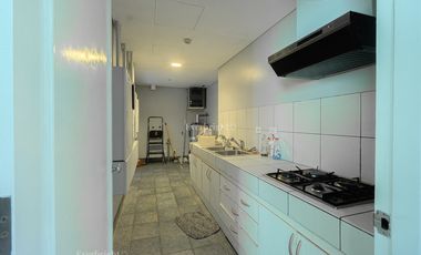 UNOBSTRUCTED 3BR UNIT + 3 PARKING SLOTS IN ONE ROXAS TRIANGLE