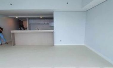 Luxury 2-Bedroom Condo with Maid's Quarter and Stunning Views for Sale in Cebu IT Park – 38 Park Avenue
