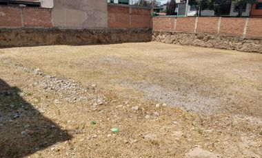 TERRENO EN RENTA EN ESQUINA EN LA COLONIA XINANTECATL A 1 CUADRA DE AV. PINO SUAREZ EN METEPEC