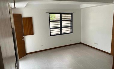 4 BEDROOMS HOUSE AND LOT FOR RENT IN SAN FERNANDO PAMPANGA