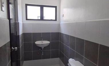 3 Bedroom House and Lot for rent and Assume In Minglanilla cebu