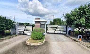 3 Bedroom House and Lot for rent and Assume In Minglanilla cebu