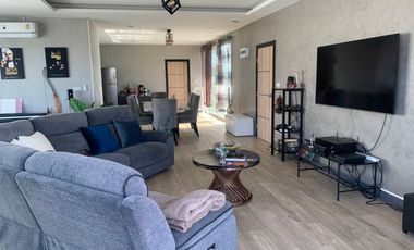 New apartment for sale, size 40 rooms + 2 penthouse, Sukhumvit 50, near BTS On Nut, size 5 floors, usable area 1900 sq m., price 120 million.