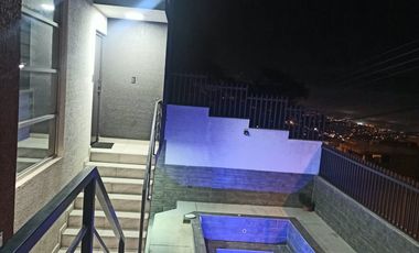 CASA EN VENTA O CAMBIO CONJUNTO VISTA REAL NORTE DE QUITO