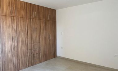 Venta de casa nueva en conjunto cerrado en San Juan Cuautlancingo.