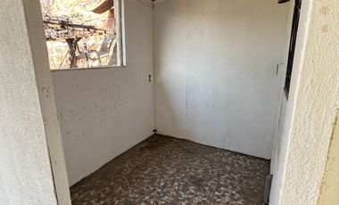Acogedora casa; muros concreto, no paga contribuciones
