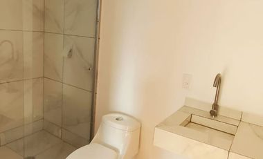 CASA CON ALBERCA EN RESIDENCIAL DE TAN SOLO 13 LOTES,