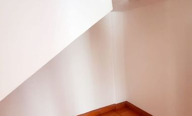 CASA CON ALBERCA EN RESIDENCIAL DE TAN SOLO 13 LOTES,