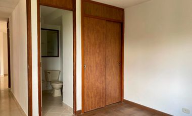 46855 Apartamento en Arriendo Las Cometas