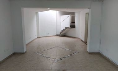 46859 Oficina en Arriendo Laureles
