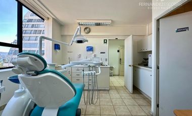VIÑA DEL MAR - VENTA OFICINA DENTAL O DE SALUD TOTALMENTE EQUIPADA