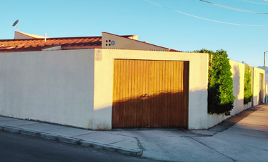VENDO AMPLIA CASA IDEAL PARA FAMILIA EN LOMAS HUASI