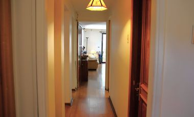 CASA MARTIN DE ZAMORA CON MANQUEHUE, LAS CONDES, 442 M2 TERRENO, 5 DORMITORIOS, 3 BAÑOS, ESTACIONAMIENTOS, EXCELENTE PATIO
