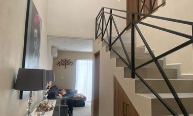 Casa En Venta Con Hermoso Vitral