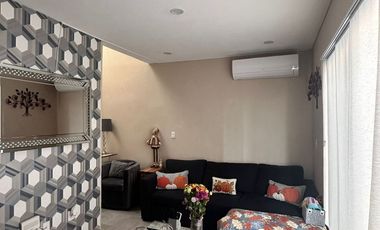 Casa En Venta Con Hermoso Vitral