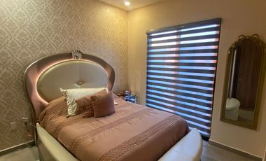 Casa En Venta Con Hermoso Vitral