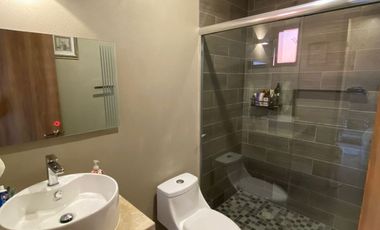Casa En Venta Con Hermoso Vitral