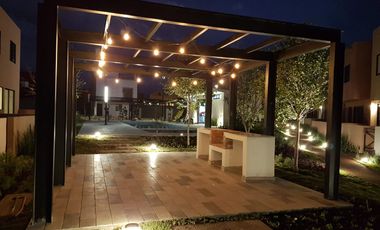 Casa En Venta Con Hermoso Vitral