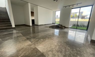 Casa residencial de lujo en Lomas del Campanario Norte