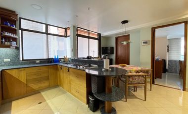 APARTAMENTO EN VENTA, POBLADO, SECTOR LA TOMATERA