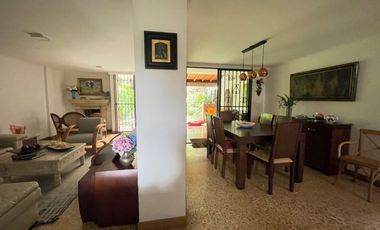 CASA DE 2 NVIELES PARA LA VENTA, POBLADO, SECTOR EL TESORO