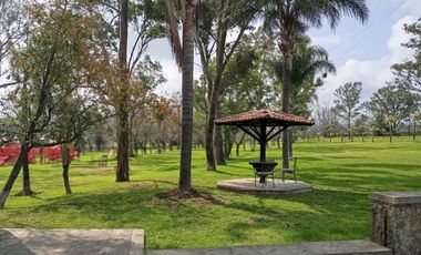 SE VENDE LOTE RESIDENCIAL EN HACIENDA REAL 1800 EN HUCHAPAN HIDALGO