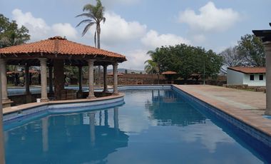 SE VENDE LOTE RESIDENCIAL EN HACIENDA REAL 1800 EN HUCHAPAN HIDALGO