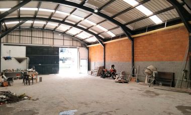 46877 Bodega en venta Ditaires