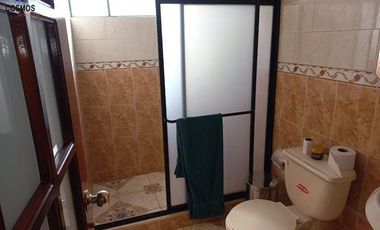 Casa de venta en Otavalo, centro, 4 plantas, 322 m2